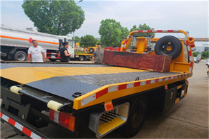 涉县附近拖车电话号码服务